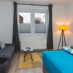 公寓 Infinity Apartmenthaus Am Park 威廉港