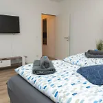 公寓 Infinity Apartmenthaus Am Park 威廉港