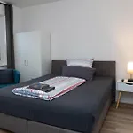 Infinity Apartmenthaus Am Park 公寓