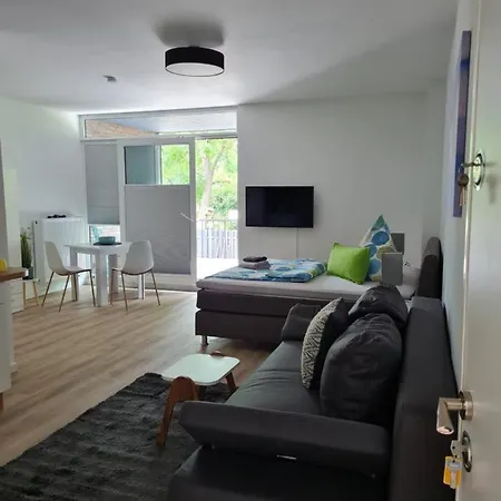 Apartmenthaus Am Park 3*