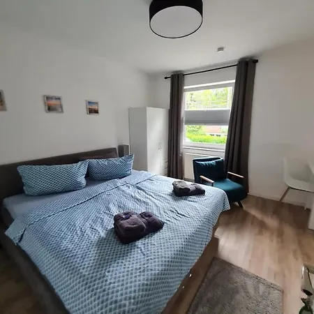 Πανσιόν Apartmenthaus Am Park 3*