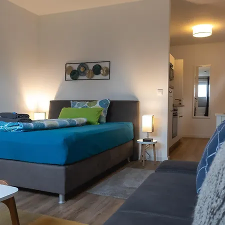 Infinity Apartmenthaus Am Park 公寓 *