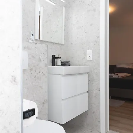 Апартаменты Infinity Apartmenthaus Am Park *