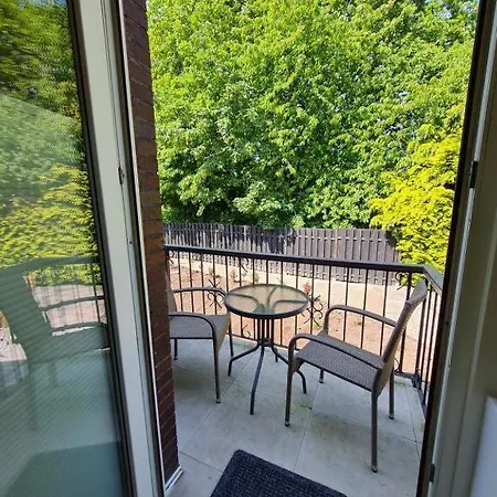 Апартаменты Infinity Apartmenthaus Am Park